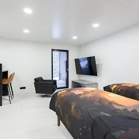 Feelgood Incl Bedlinens And Towels Ready-made And Jacuzzi