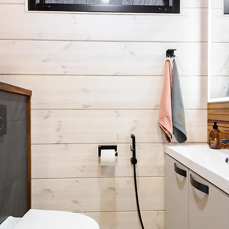 فيلة Feelgood Incl Bedlinens And Towels Ready-made And Jacuzzi *