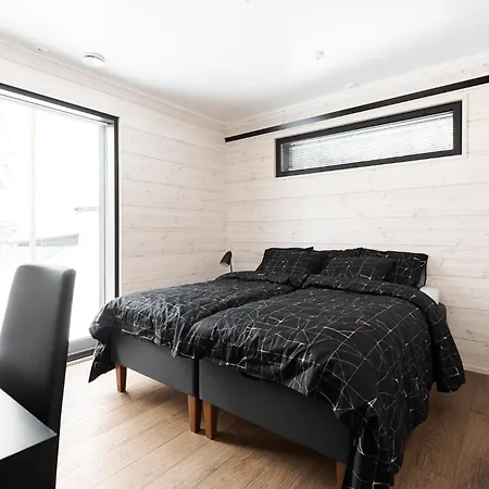Feelgood Incl Bedlinens And Towels Ready-made And Jacuzzi فيلة