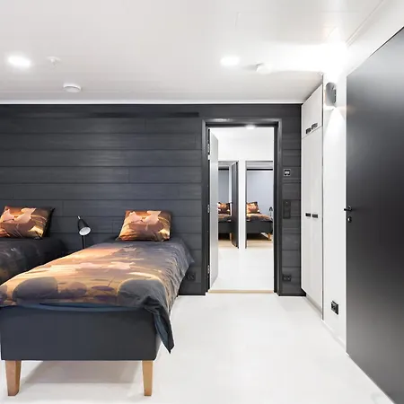 Feelgood Incl Bedlinens And Towels Ready-made And Jacuzzi Himos